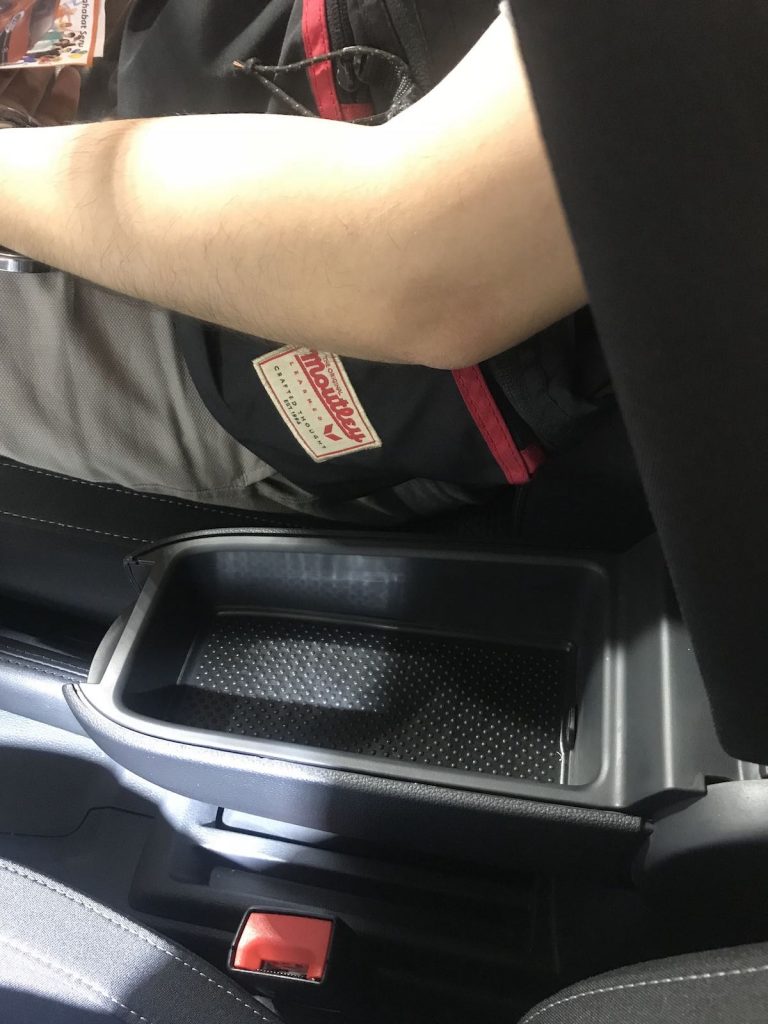 heytheregrace.com | Volkswagen Polo IIMS 2018 - front row arm rest